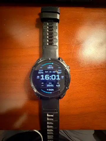 Garmin Fenix 8 (47mm AMOLED) – Like-New Condition