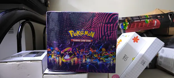Sealed Pokémon TCG Booster Box (6+)