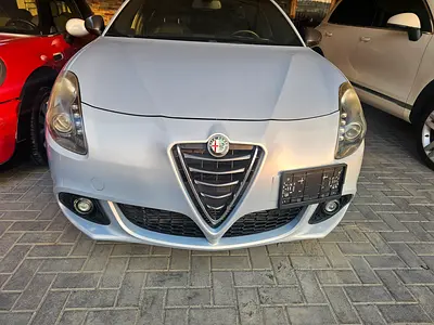 2015 Alfa Romeo Giulietta Special Super Series GCC Specs