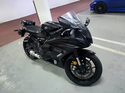 Yamaha YZF - R7, Mat Dark Gray Metallic color. 2025