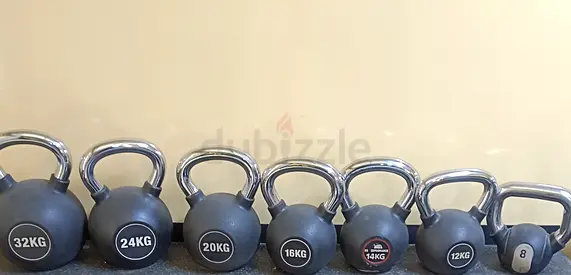 Set of Kettlebells (8kg to 32kg) - Good Condition