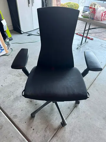 Herman miller embody chair