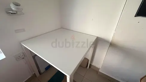 White Square Study/Side Table – Good Condition