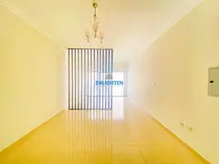 12 Cheques | Big Studio | Vacant | JVC