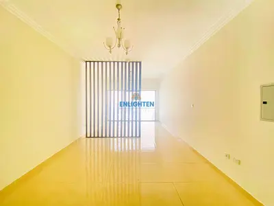 12 Cheques | Big Studio | Vacant | JVC