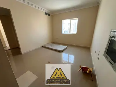 غرفة وصالة مميزة | تكييف مركزي | موقع حيوي | مقابل الكباب الأفغاني | النعيمية 2 | سكن عملي | 25,000 درهم سنويًا
