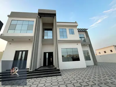 فرصة استثمارية مميزة || فيلا مستقلة في حوشي || مساحة واسعة || 10000 قدم مربع || 5 غرف نوم رئيسية || مطبخ وغرفة خادمة منفصلان في الخارج
