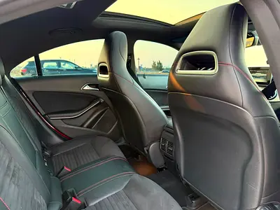 2018 Mercedes-BENZ CLA photo 12