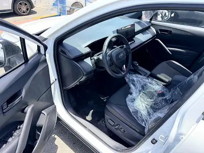 2026 Toyota COROLLA CROSS 缩略图 14
