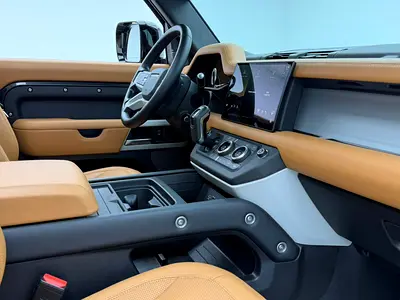 2024 LAND Rover DEFENDER — фото 11