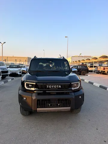 Toyota FJ Cruiser GXR 2027 GCC Specs