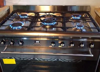Smeg gas/electric cooking range 90x60cm