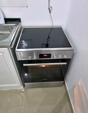 Bosch Series 8 Full Electric Digital Cooking Range Sam Like New Condition 60cm