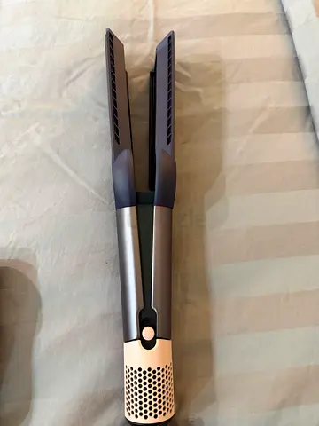 Dyson Airstrait Hair Straightener / Styler - Lightly Used