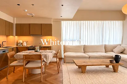 Upgraded | Corner Unit | Parkways Facing