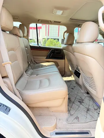 2015 Toyota LAND CRUISER — фото 9