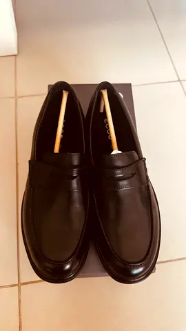[Brand New] ECCO Cohen Leather Penny Loafers - Black (Size EU 41) - Perfect for School Shoes!