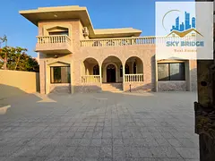 luxury Villa 7bhk ready to move for family big parking area only 115k