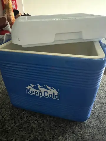 Blue KeepCold Portable Cooler Box - Good Condition