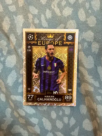 Topps Kings of Europe Hakan Çalhanoğlu Inter Milan Card