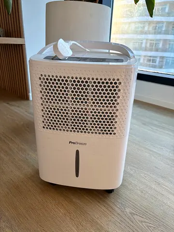 Pro Breeze 12L/Day Dehumidifier - Excellent Condition