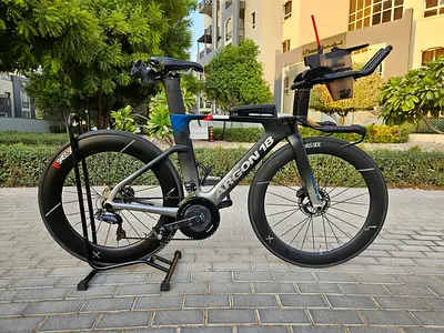 Argon 18 E-118 Tri Size Small| Di2 | Swiss Side Hadron | Garmin Rally pedals