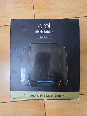 Netgear Orbi Black Edition Tri-band WiFi 6 Mesh Router (RBK852)