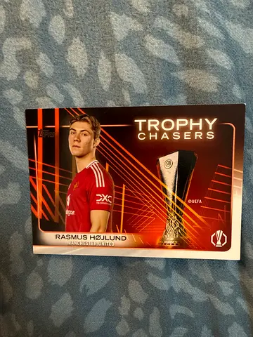 Rasmus Hojlund Topps Trophy Chasers Manchester United Card