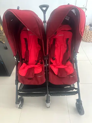 Maxi cos I- Red double twin stroller - good condition