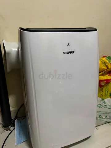Geepas Portable Air Cooler / Humidifier - Compact Unit in Good Condition