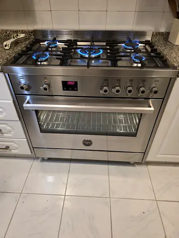 Bertazzoni Top Gas Oven Electric Combination Stove Coking Range 90x60cm