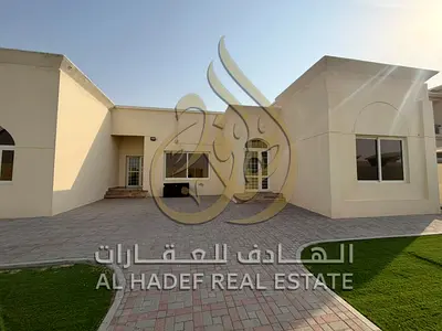 فيلا واسعة للإيجار في السيوح الشارقة، 4 غرف ومجلس وصالة وحوش كبير، موقع مميز وتصميم مناسب للعائلات مع خيارات دفع مرنة