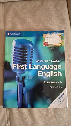 Cambridge IGCSE First Language English Coursebook (5th Edition) - Cambridge