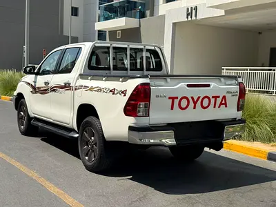 2016 Toyota HILUX — фото 11