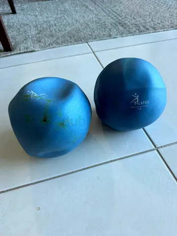 Pair of small blue medicine / Pilates balls - light workout set