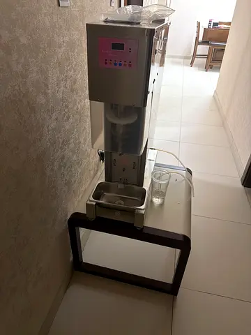 Commercial Soft Serve Ice Cream Machine - Working Condition