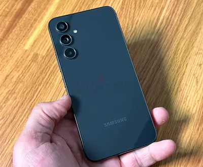 Samsung A54 5G in good condition - matte black