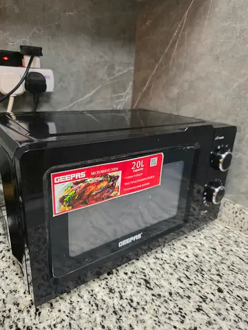 Geepas 20L Countertop Oven - Good Working Condition