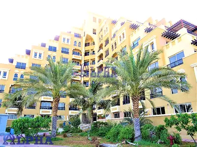 Spacious | Near the Beach | 1 bed and 2 baths