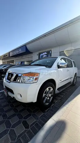 Pristine Nissan Armada LE 2011 | GCC Specs | Full Option Family SUV
