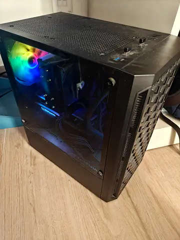 RTX 4060 + Ryzen 7 5800X + 32GB RAM + 1TB NVMe | Gaming PC