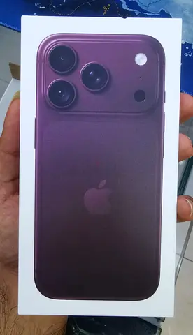 Apple Iphone 18 Pro 512gb (IN HAND NOW)