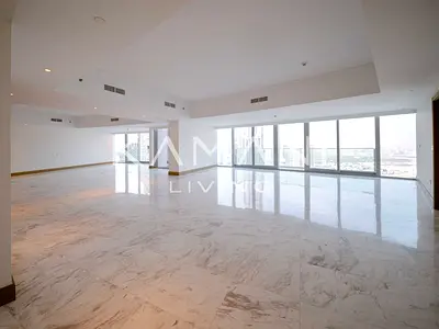 Vacant | Available Now | High Floor