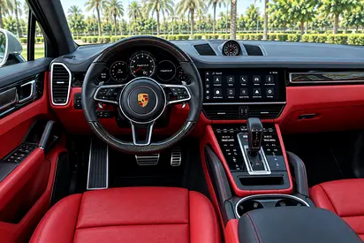 صورة 9 لـ 2020 Porsche CAYENNE