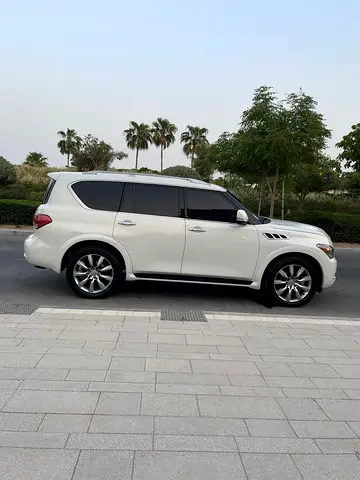 صورة 4 لـ 2012 Infiniti QX56