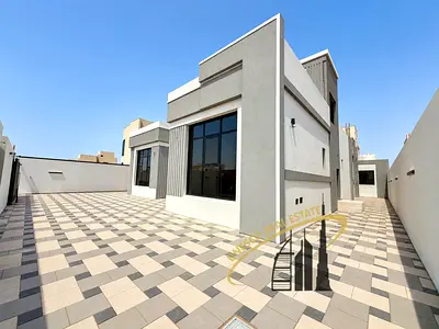 فيلا جديدة أول ساكن للإيجار | 3 غرف ماستر | العوير الأولى