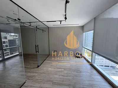 Fitted Office W Glass Partation Ready To Move
