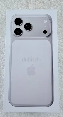Iphone 17 pro max 265 GB white color
