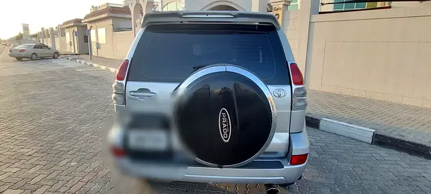 2005 Toyota PRADO photo 1