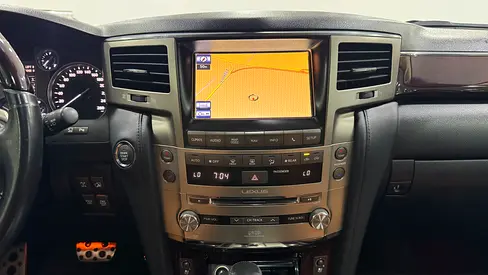 صورة 11 لـ 2015 Lexus LX-SERIES